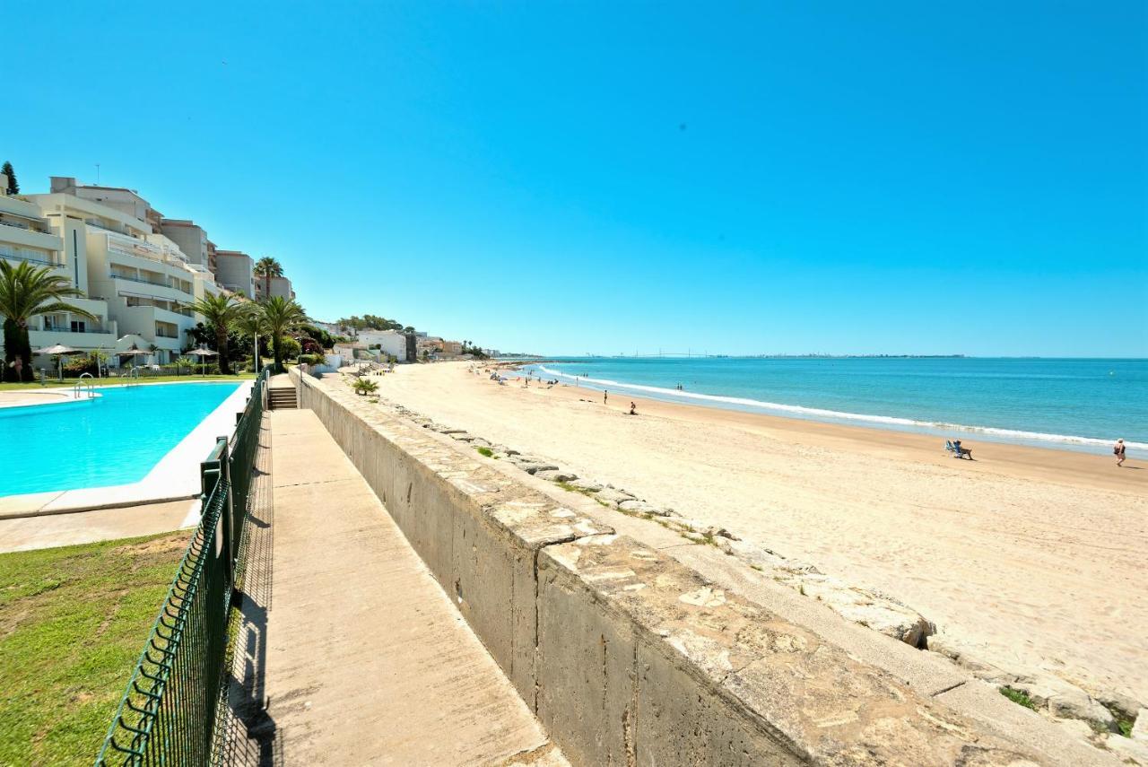 On Beach Deluxe Apartment With Pools And Own Garden Эль-Пуэрто-де-Санта-Мария Экстерьер фото